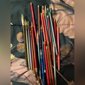 Assorted lip and liner pencils